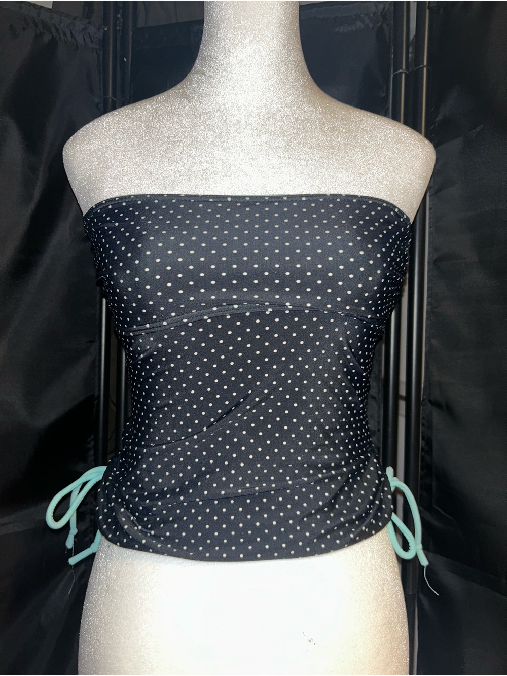 Y2k Polka dot swimming tube top! 🩵